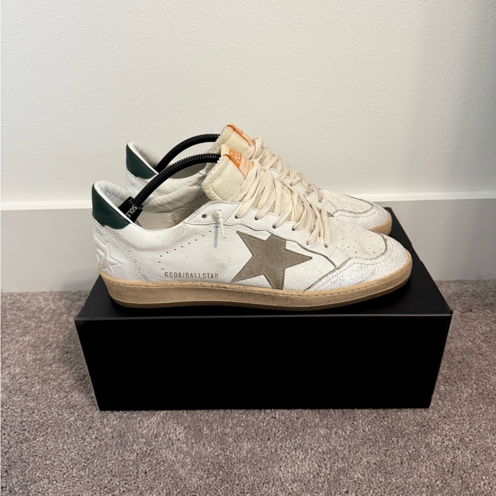 Golden Goose Men's White and Brown Sneakers